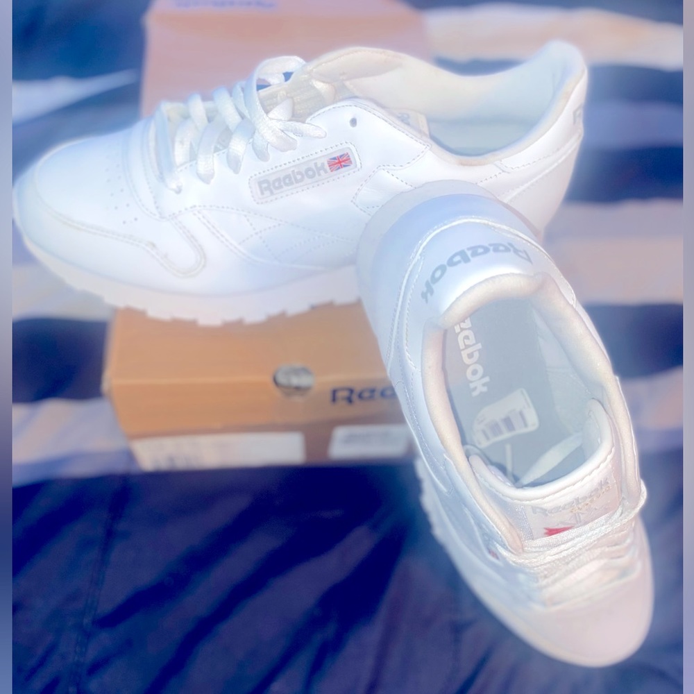 New White Reebok Men’s shoe size 11.5